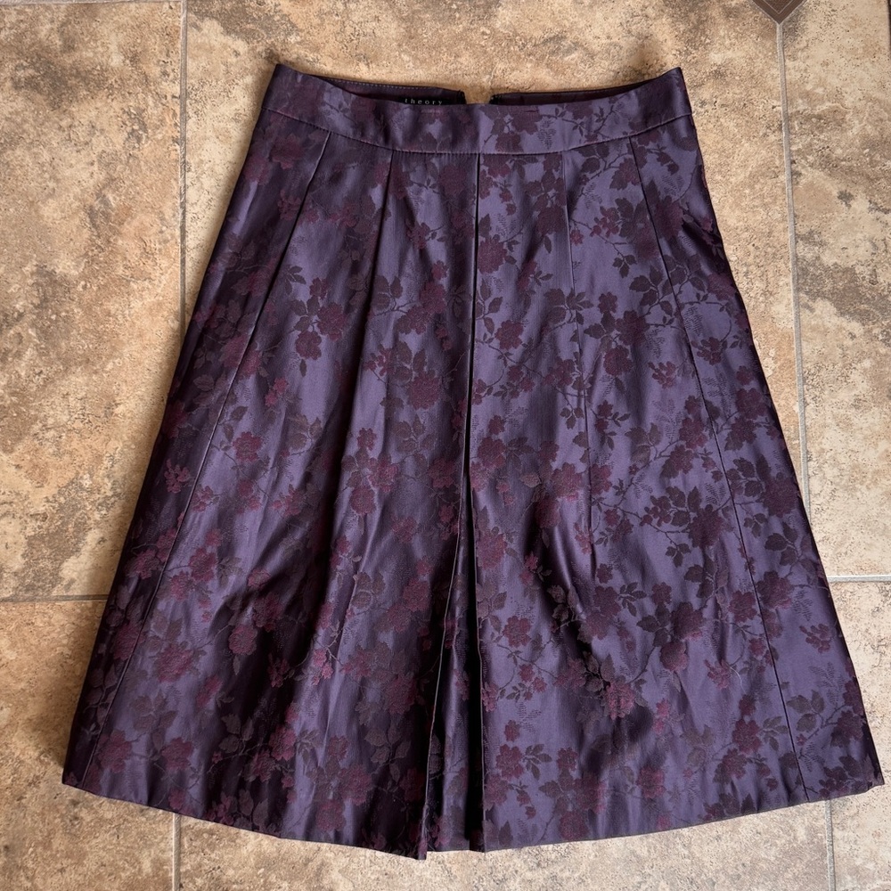EUC Theory Elegant Eggplant Purple Pleated Floral A Line Midi Skirt with pockets